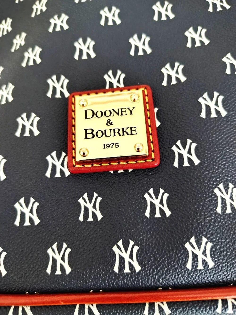 Dooney and Bourke New York Yankees Handbag Coated Cotton MLB Purse w/Dust Bag